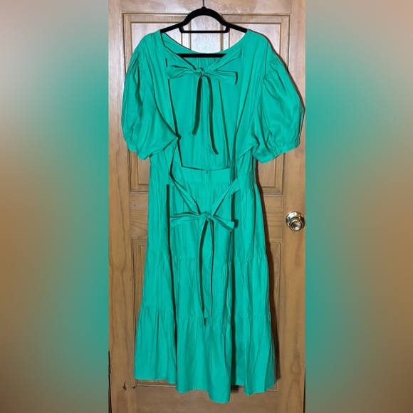 Influence Open Back Tiered Midi Dress Green Puff Sleeve Plus Sz 22 Cruise Vacay - Picture 2 of 14
